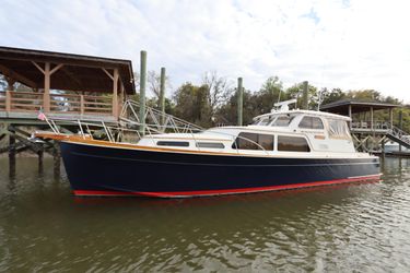 44' Huckins 2003 Yacht For Sale